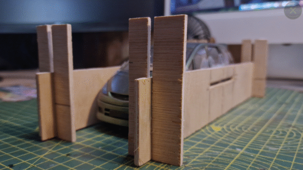 STRAGHTEN 1/24 SCALE WHEELS ON MODEL