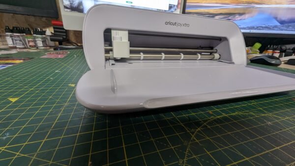 PXL_20260211_115803116.RAW-01.COVER FATHER CARDS